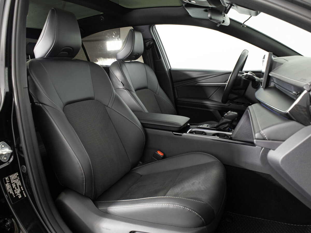 Toyota Camry с пробегом — 2024 год. Фото: #17