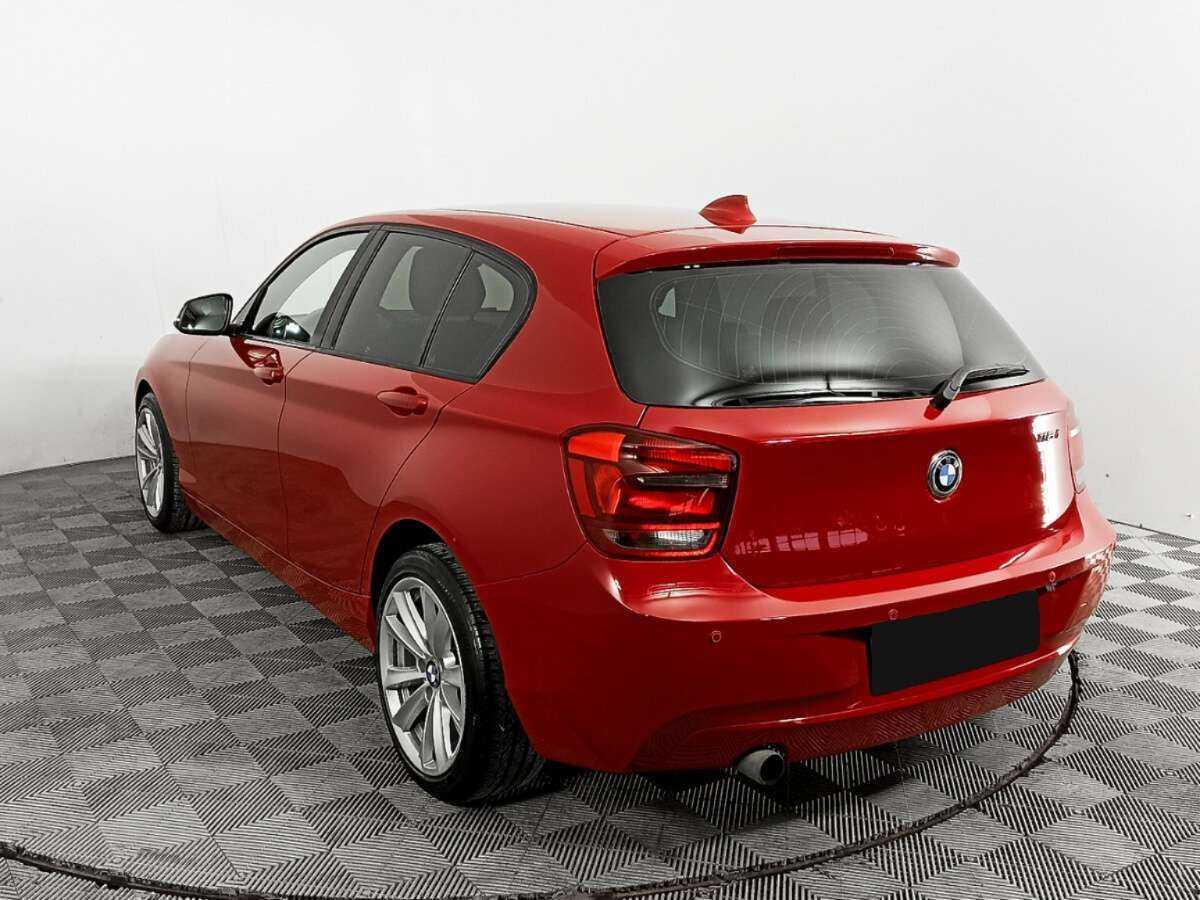 BMW 1 серии с пробегом — 2012 год. Фото: #5