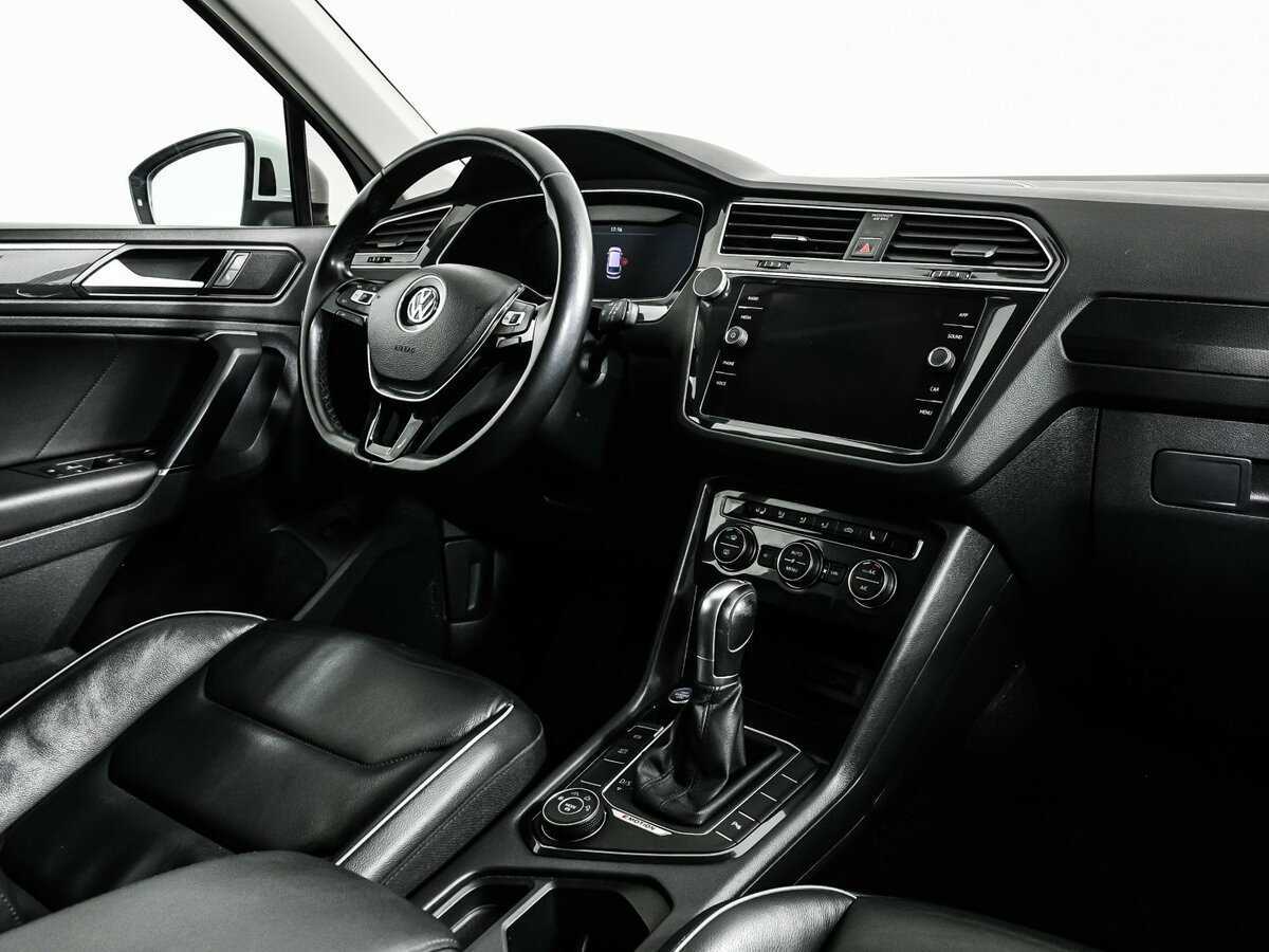 Volkswagen Tiguan с пробегом — 2018 год. Фото: #8