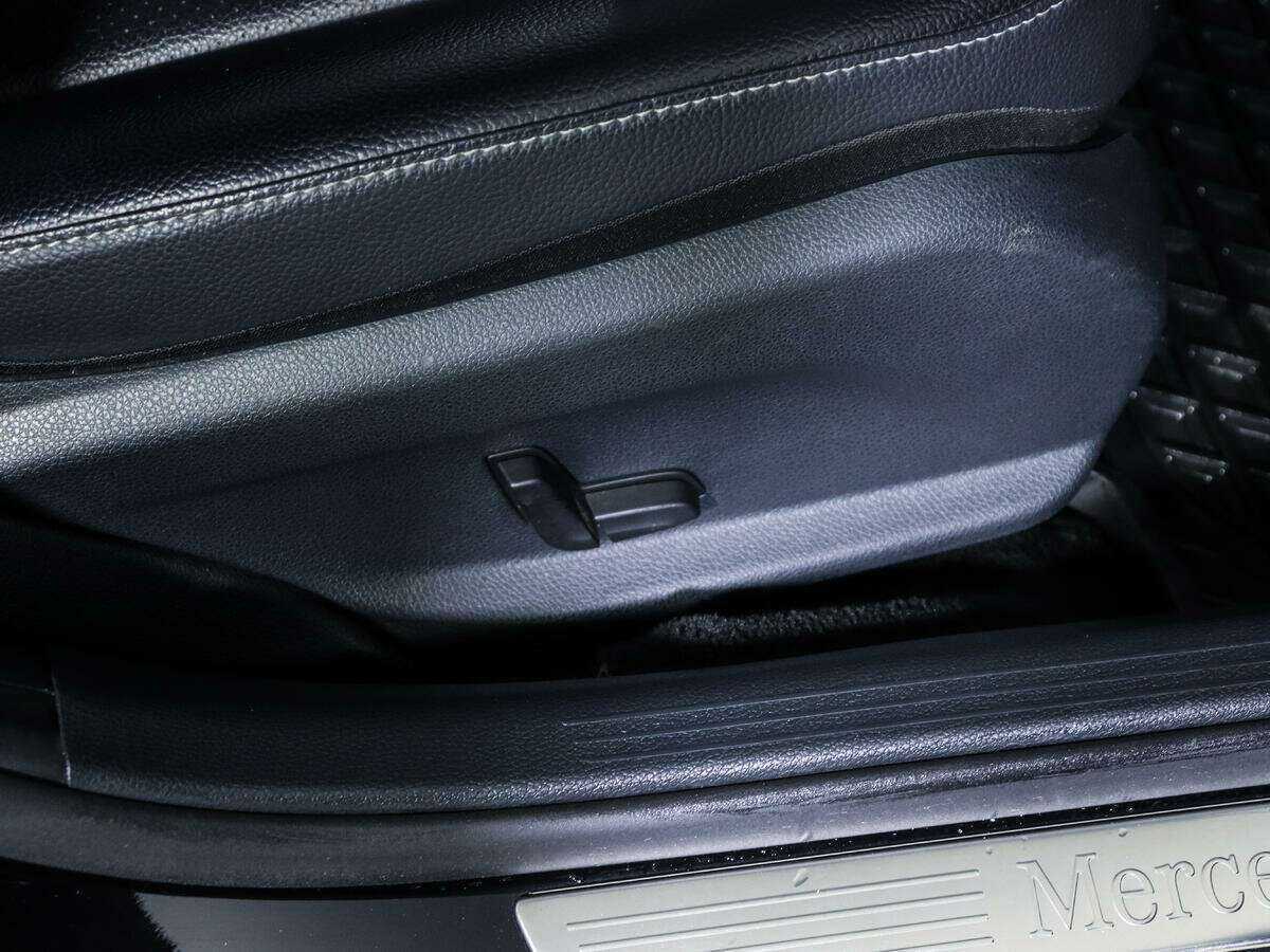 Mercedes-Benz C-Класс с пробегом — 2017 год. Фото: #12