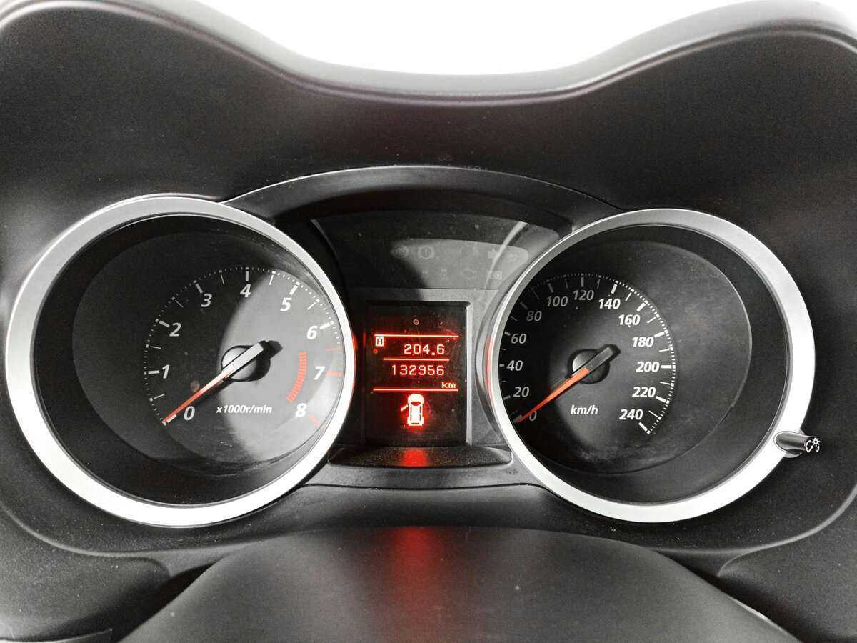 Mitsubishi Lancer с пробегом — 2011 год. Фото: #10