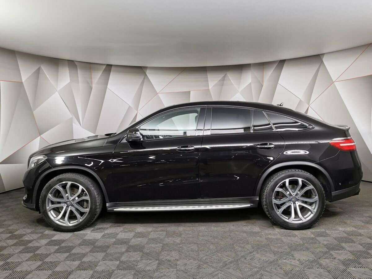 Mercedes-Benz GLE Coupe AMG с пробегом — 2018 год. Фото: #4