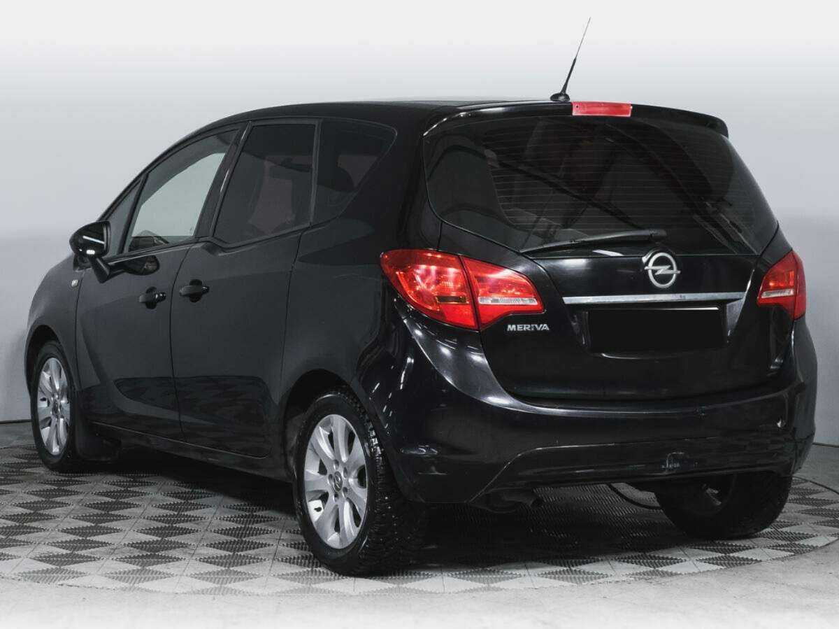 Opel Meriva с пробегом — 2012 год. Фото: #6