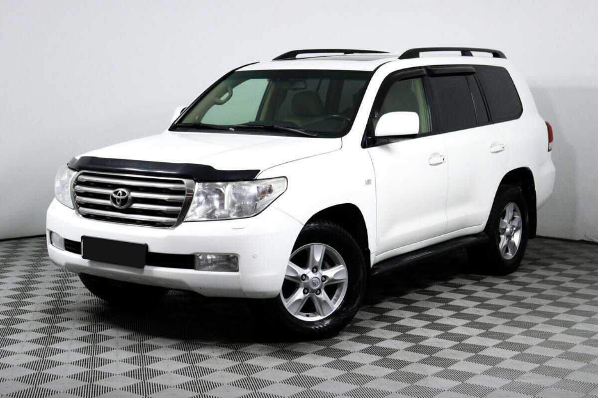 Toyota Land Cruiser с пробегом — 2011 год. Посмотреть фото