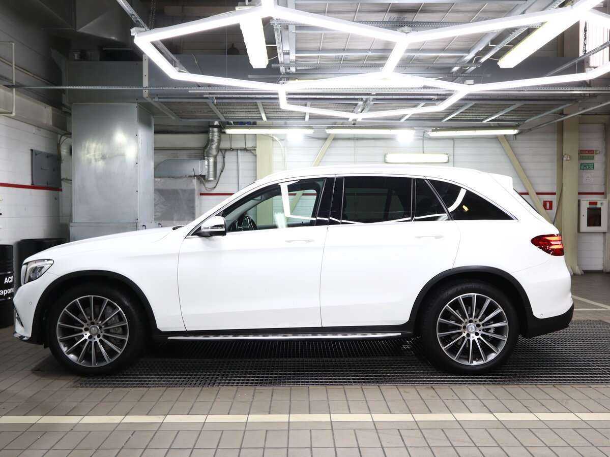 Mercedes-Benz GLC с пробегом — 2015 год. Фото: #2
