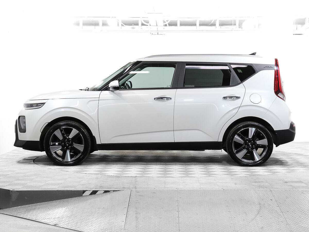 Kia Soul с пробегом — 2021 год. Фото: #7
