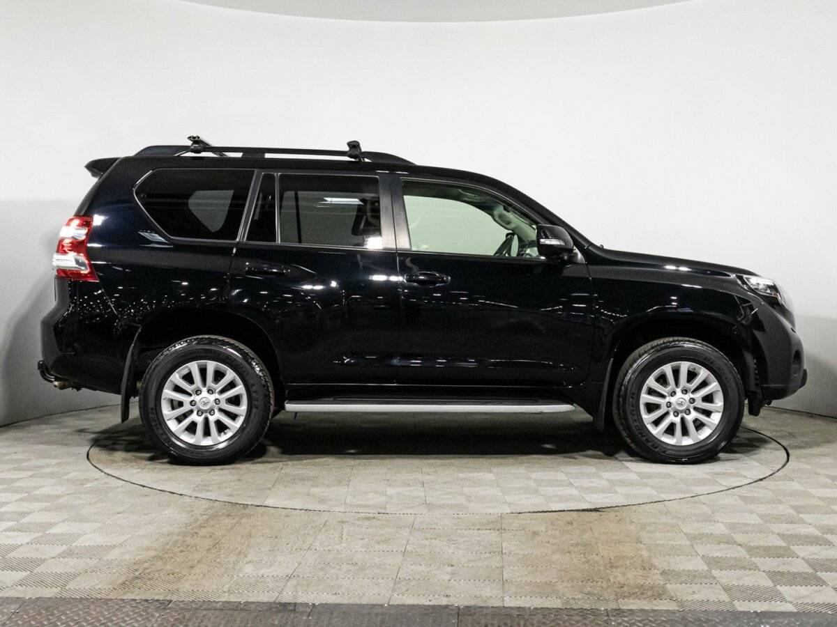 Toyota Land Cruiser Prado с пробегом — 2015 год. Фото: #3