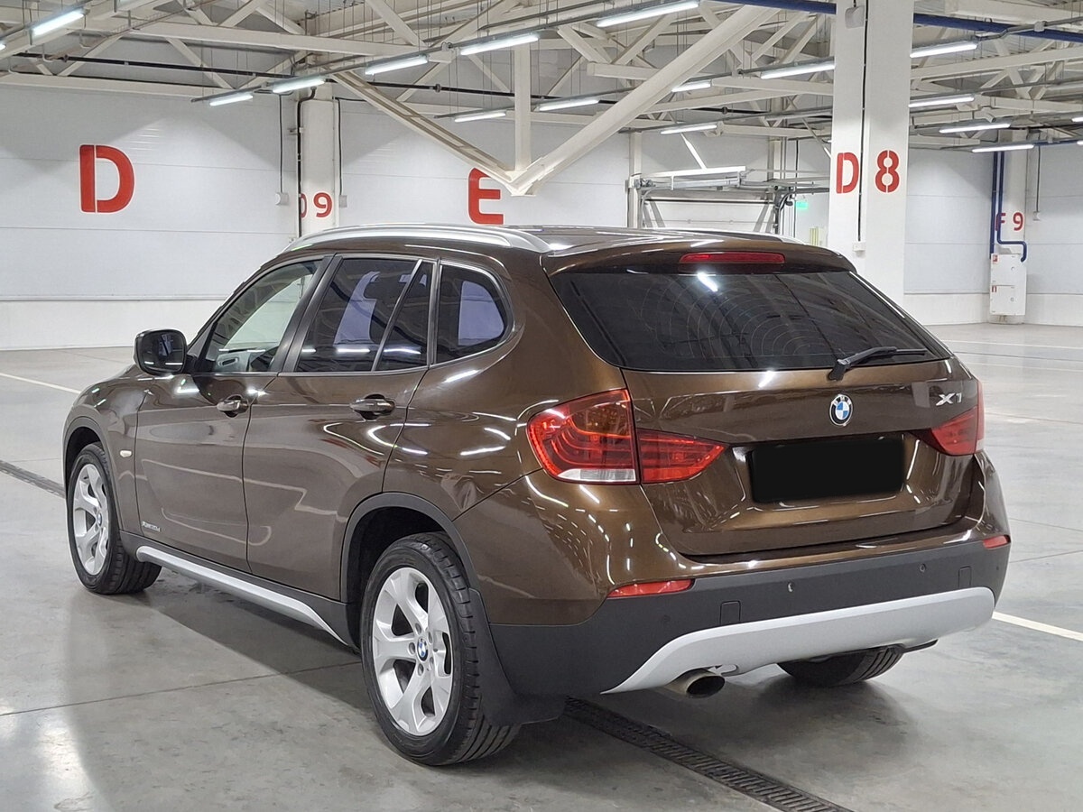 BMW X1 с пробегом — 2012 год. Фото: #6