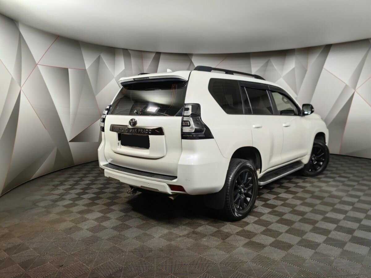 Toyota Land Cruiser Prado с пробегом — 2020 год. Фото: #1