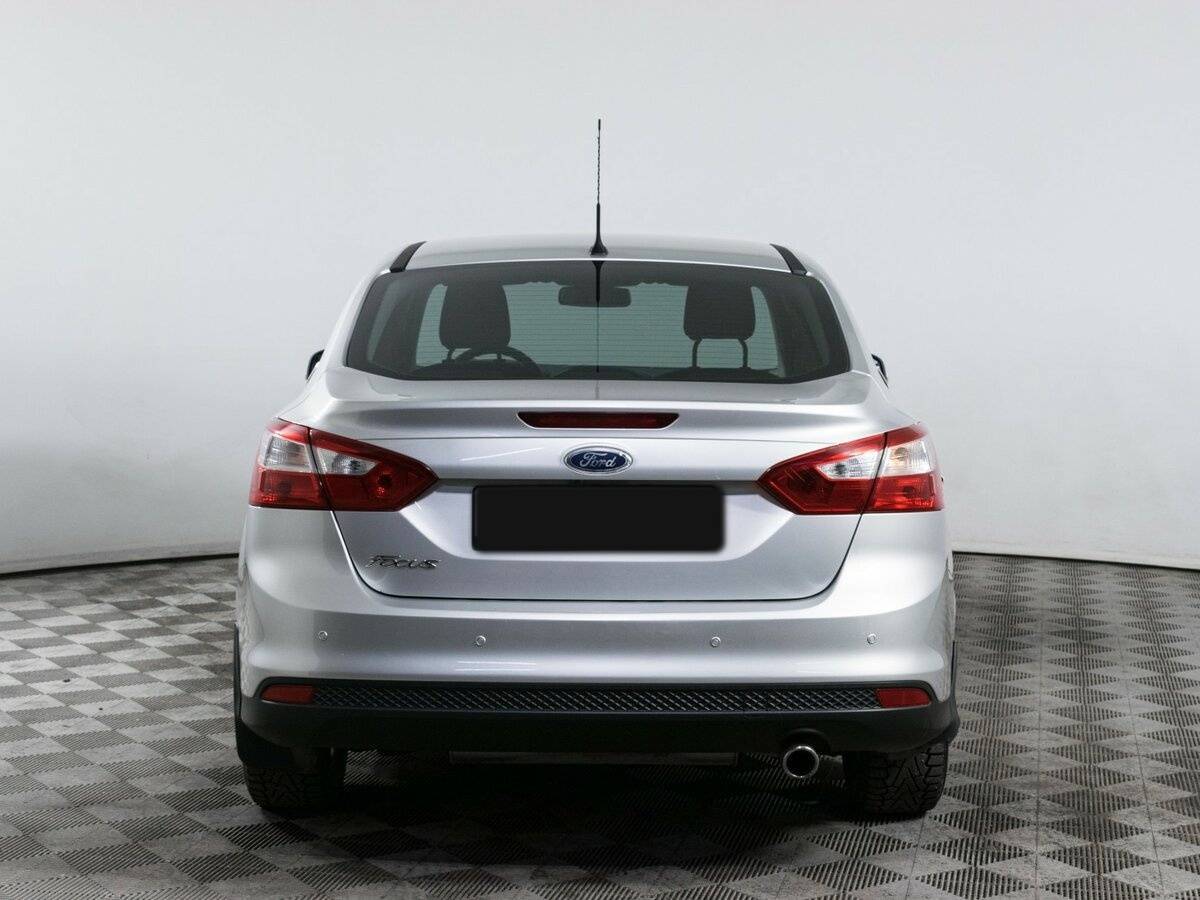 Ford Focus с пробегом — 2011 год. Фото: #4