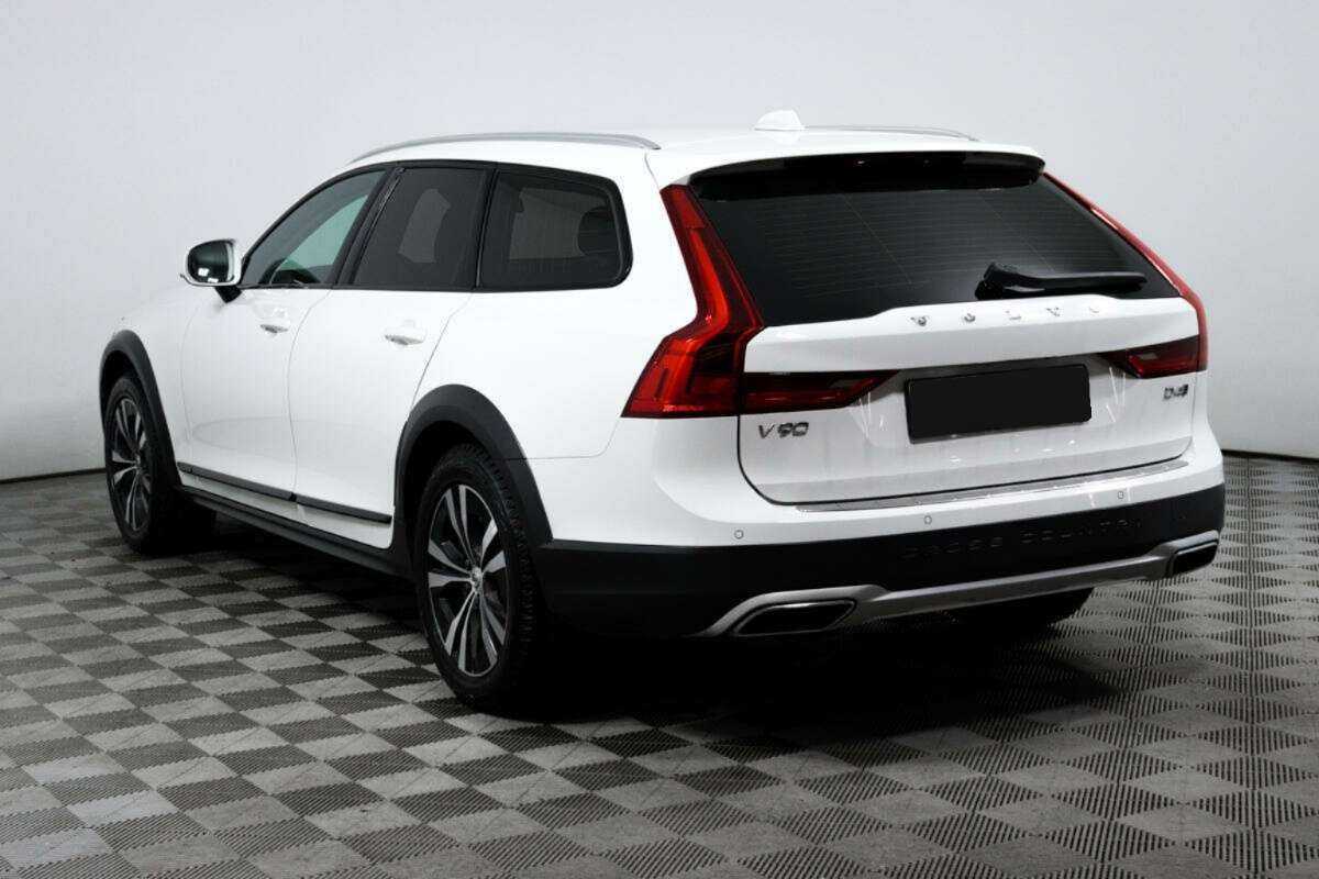 Volvo V90 Cross Country с пробегом — 2020 год. Фото: #6