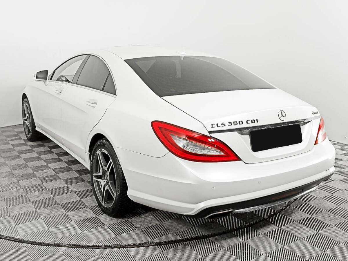 Mercedes-Benz CLS с пробегом — 2014 год. Фото: #4