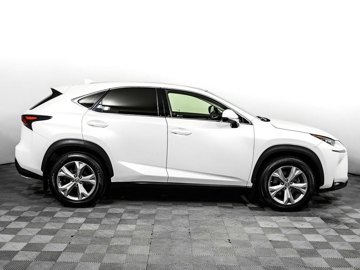 Lexus NX с пробегом — 2015 год. Фото: #3