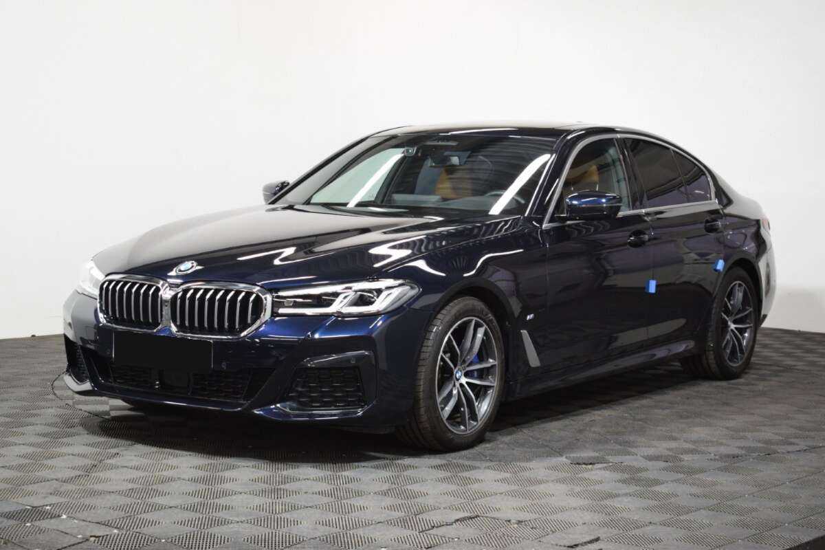 BMW 5 серии с пробегом — 2023 год. Посмотреть фото