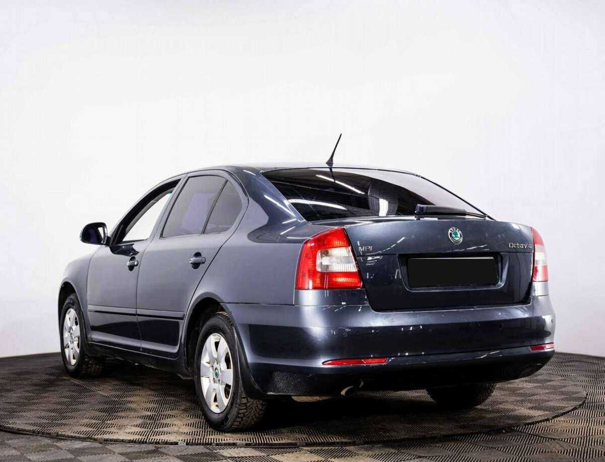 Skoda Octavia с пробегом — 2010 год. Фото: #3