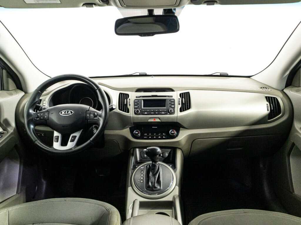 Kia Sportage с пробегом — 2011 год. Фото: #12