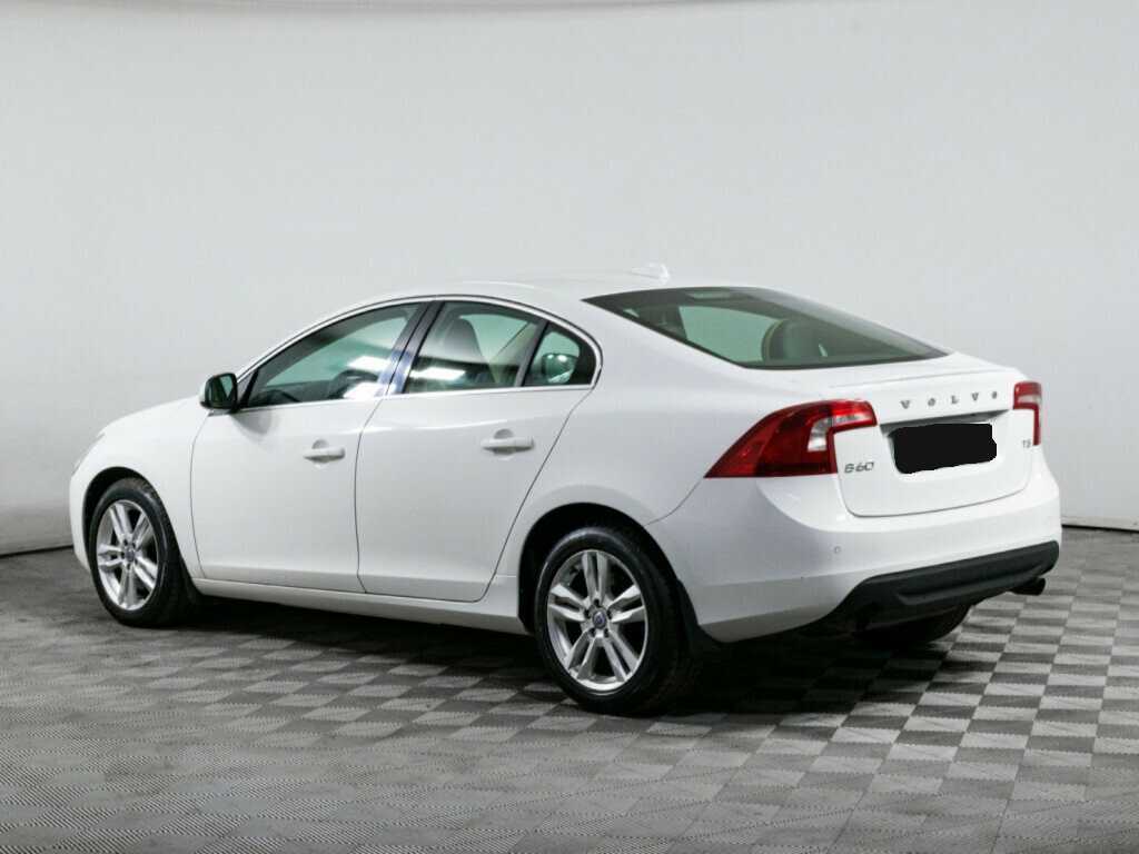 Volvo S60 с пробегом — 2012 год. Фото: #5