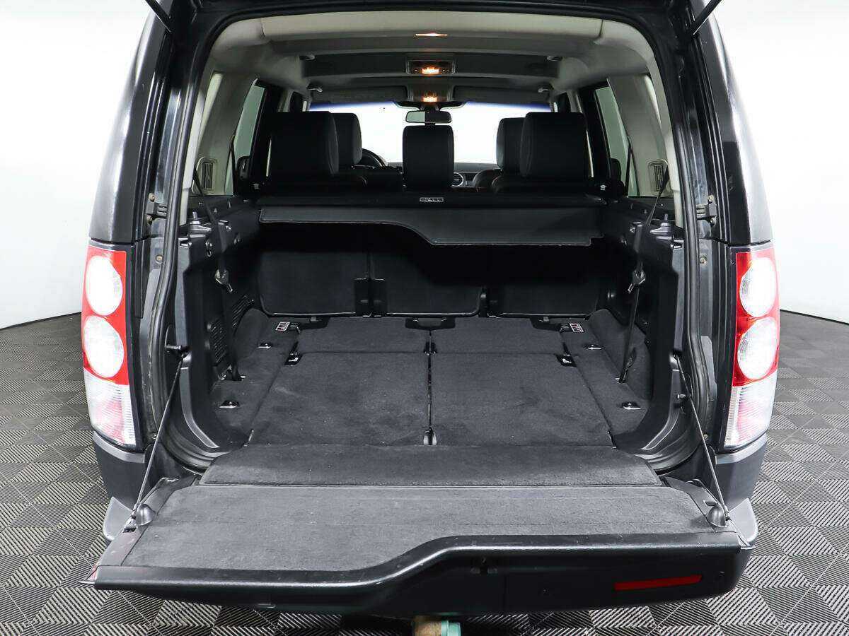 Land Rover Discovery с пробегом — 2012 год. Фото: #8