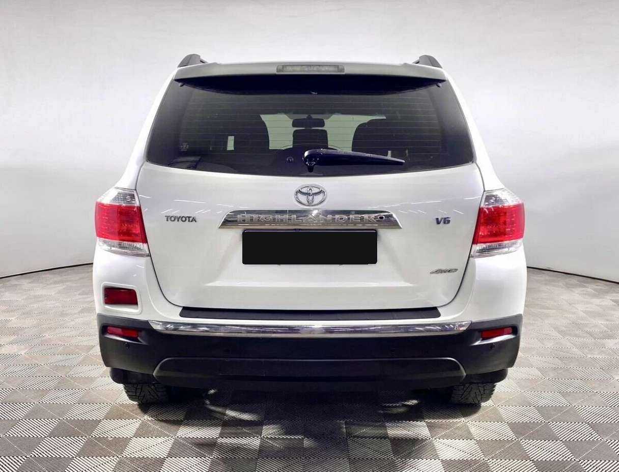 Toyota Highlander с пробегом — 2012 год. Фото: #4