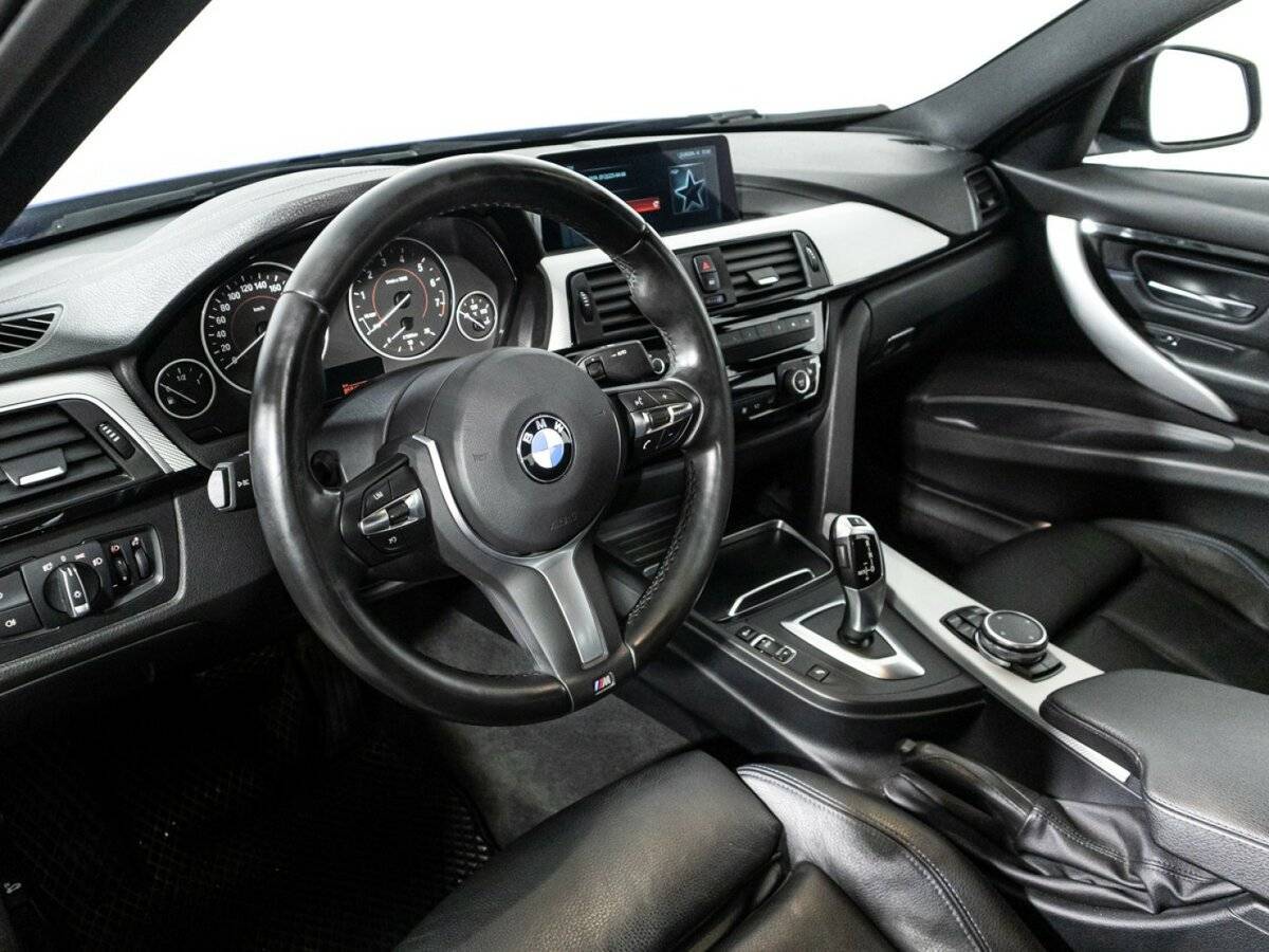 BMW 3 серии с пробегом — 2018 год. Фото: #10