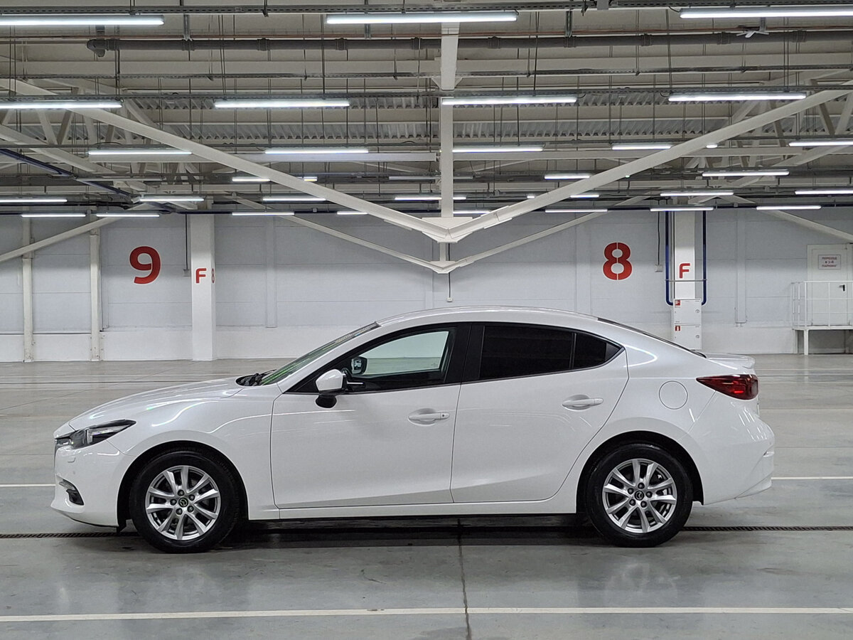 Mazda 3 с пробегом — 2018 год. Фото: #7