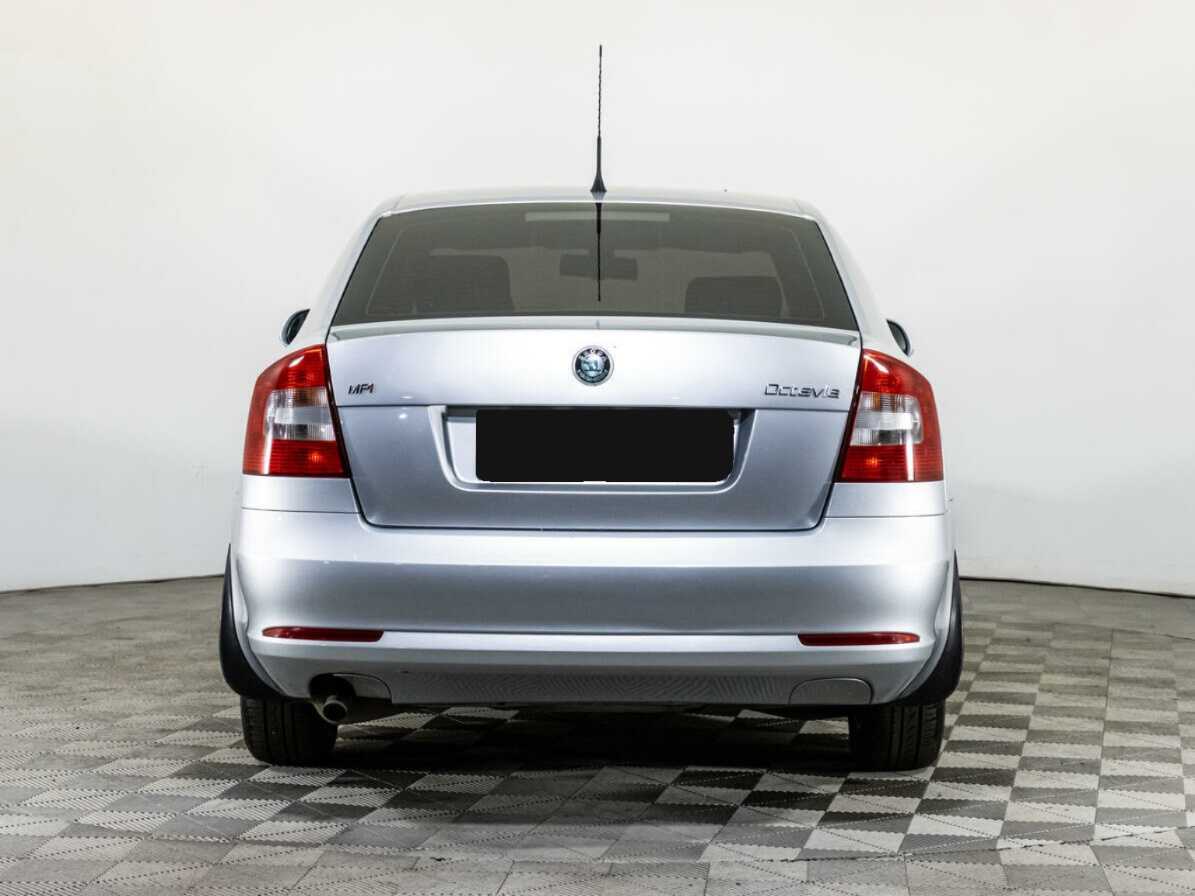 Skoda Octavia с пробегом — 2010 год. Фото: #4