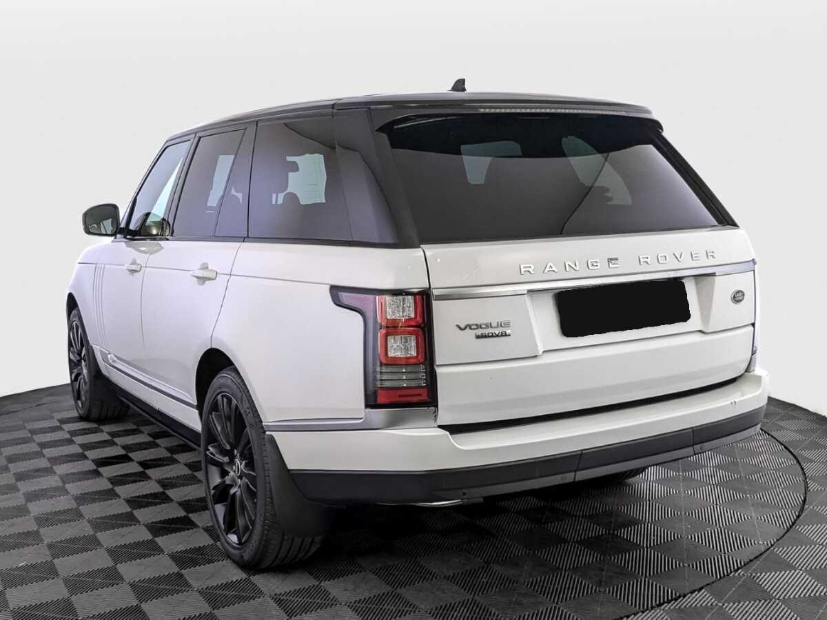 Land Rover Range Rover с пробегом — 2014 год. Фото: #6