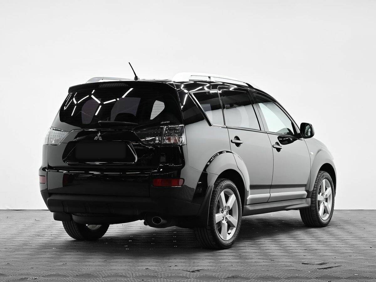 Mitsubishi Outlander с пробегом — 2008 год. Фото: #3