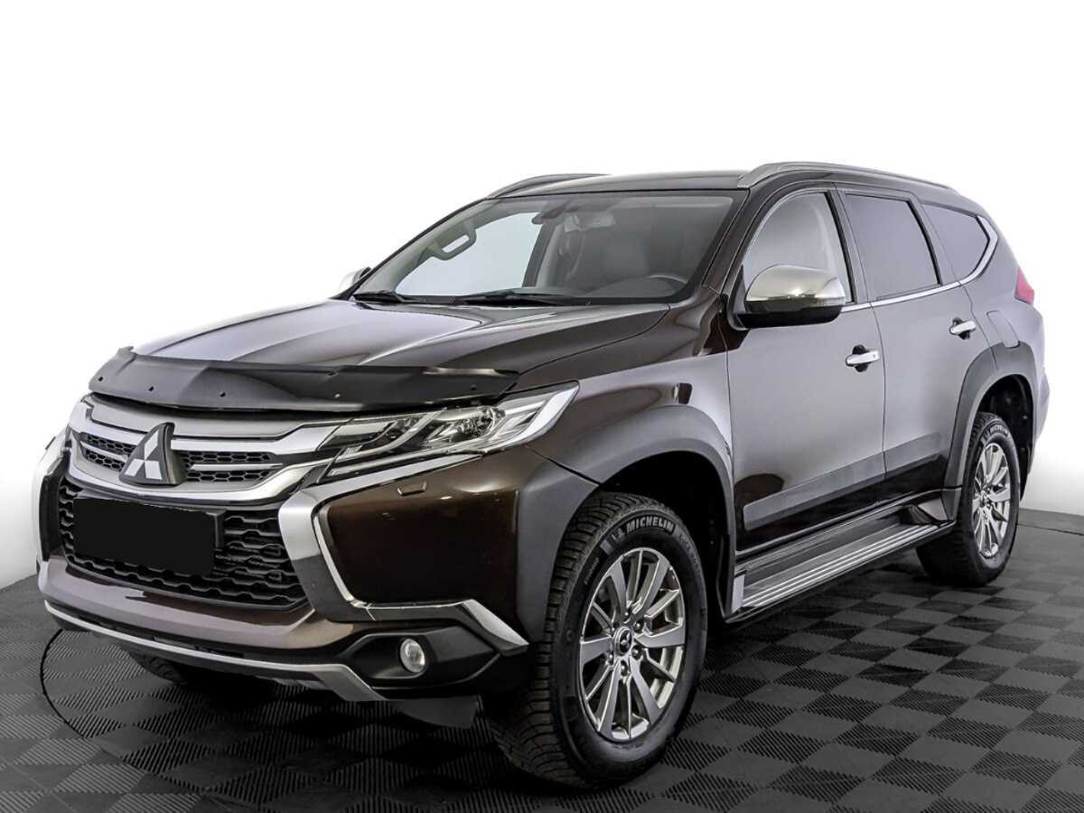 Mitsubishi Pajero Sport с пробегом — 2019 год. Фото: #0