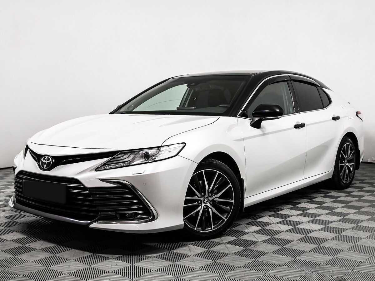 Toyota Camry с пробегом — 2021 год. Посмотреть фото
