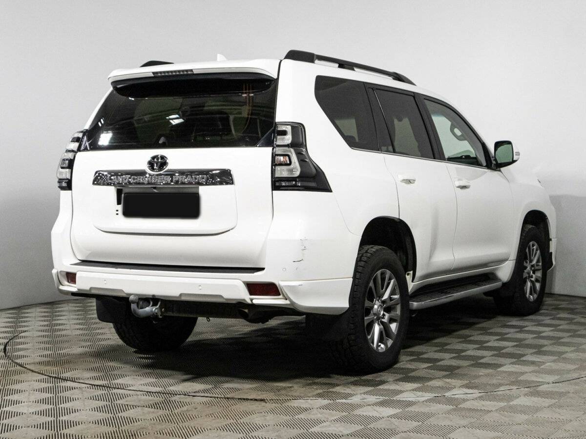 Toyota Land Cruiser Prado с пробегом — 2019 год. Фото: #4