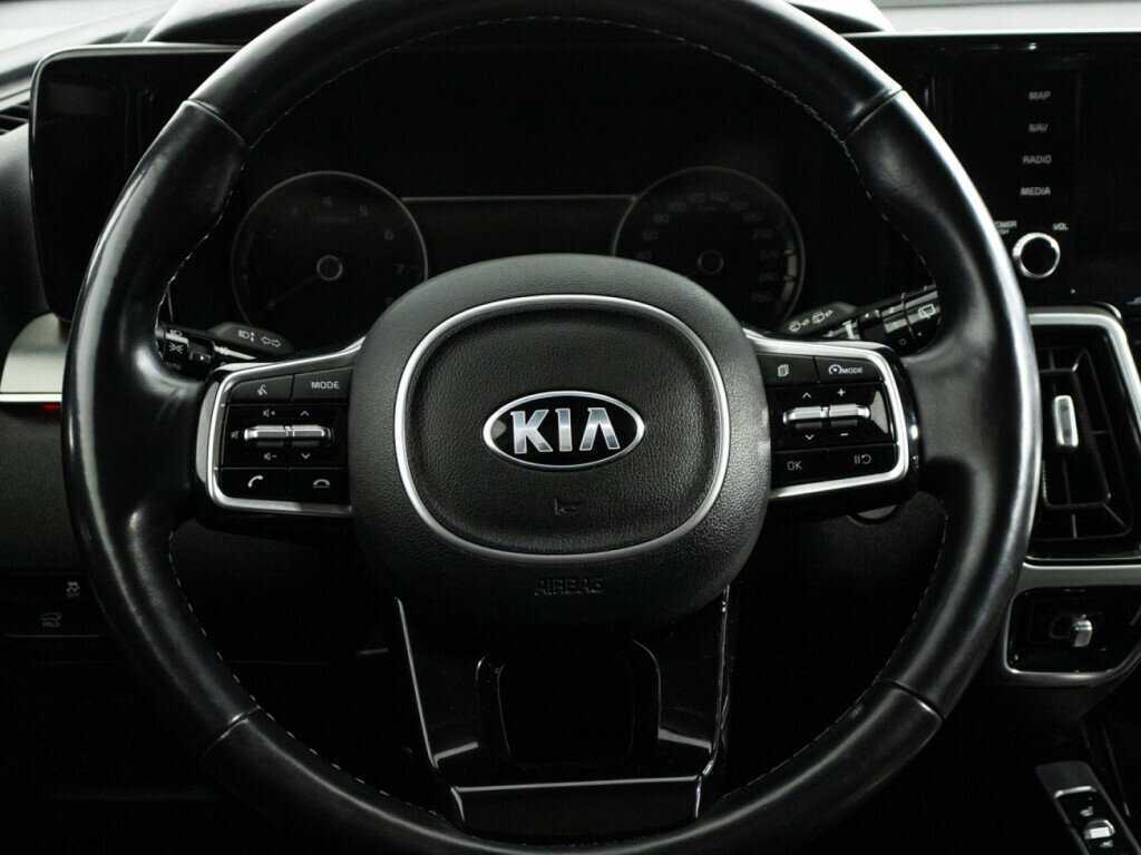 Kia Sorento с пробегом — 2021 год. Фото: #23