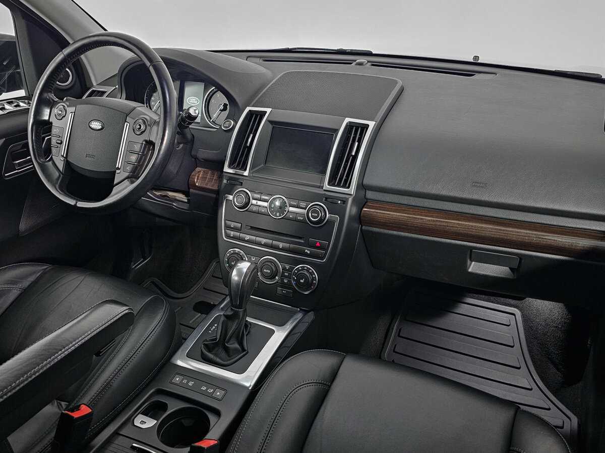 Land Rover Freelander с пробегом — 2014 год. Фото: #9