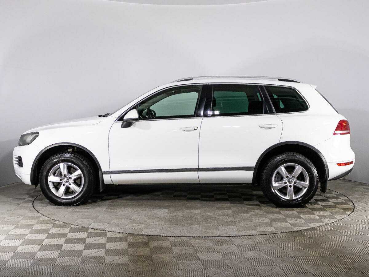 Volkswagen Touareg с пробегом — 2013 год. Фото: #7