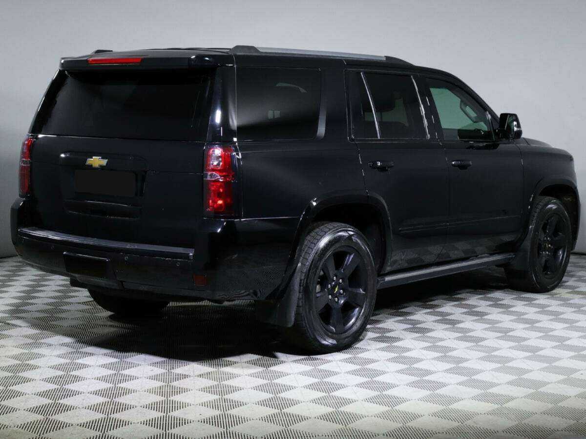 Chevrolet Tahoe с пробегом — 2016 год. Фото: #4
