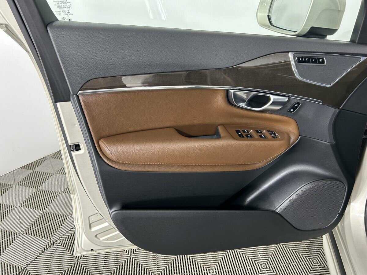 Volvo XC90 с пробегом — 2017 год. Фото: #7