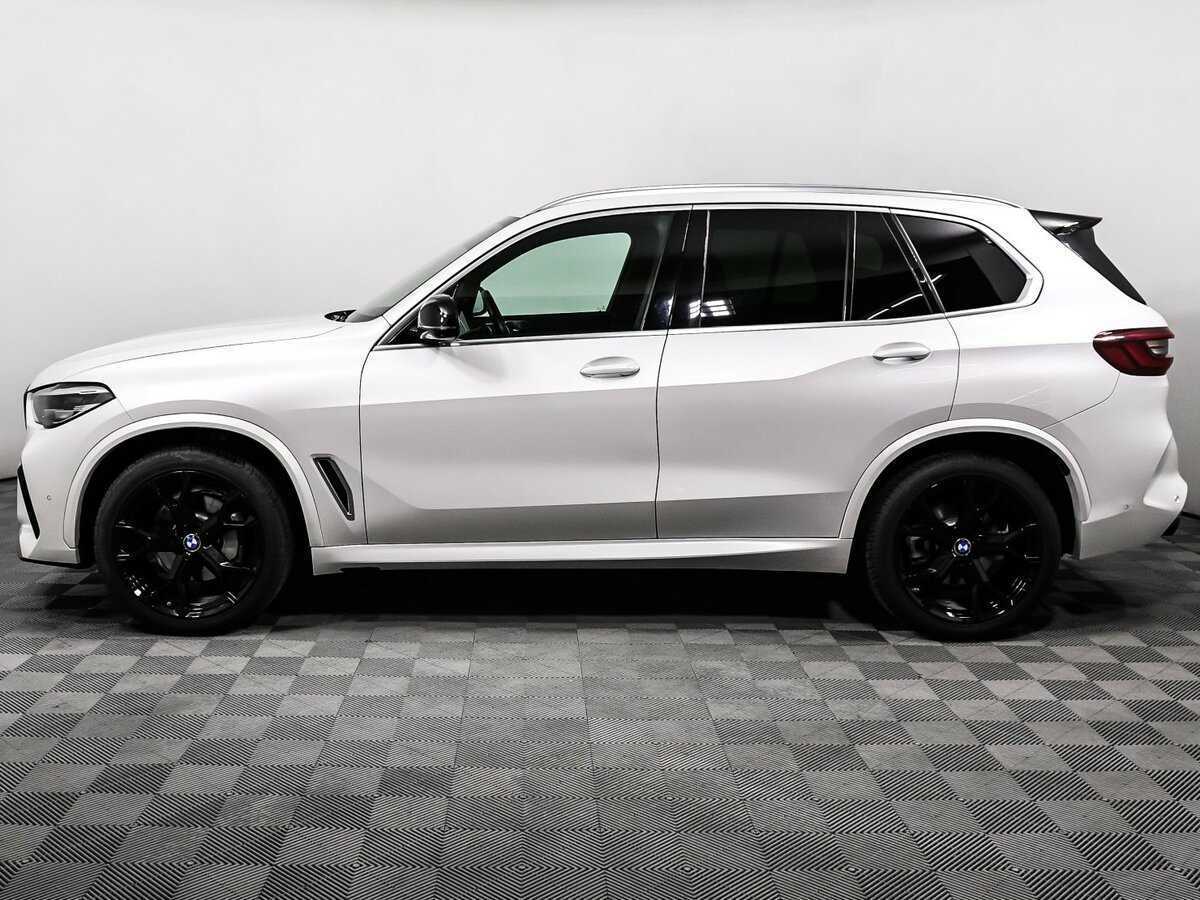 BMW X5 с пробегом — 2022 год. Фото: #4