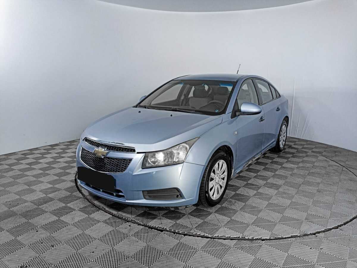 Chevrolet Cruze с пробегом — 2010 год. Фото: #0