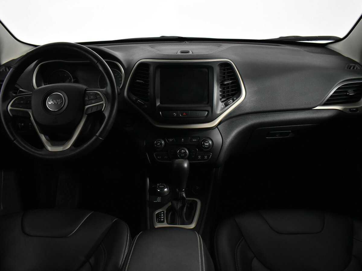 Jeep Cherokee с пробегом — 2014 год. Фото: #10