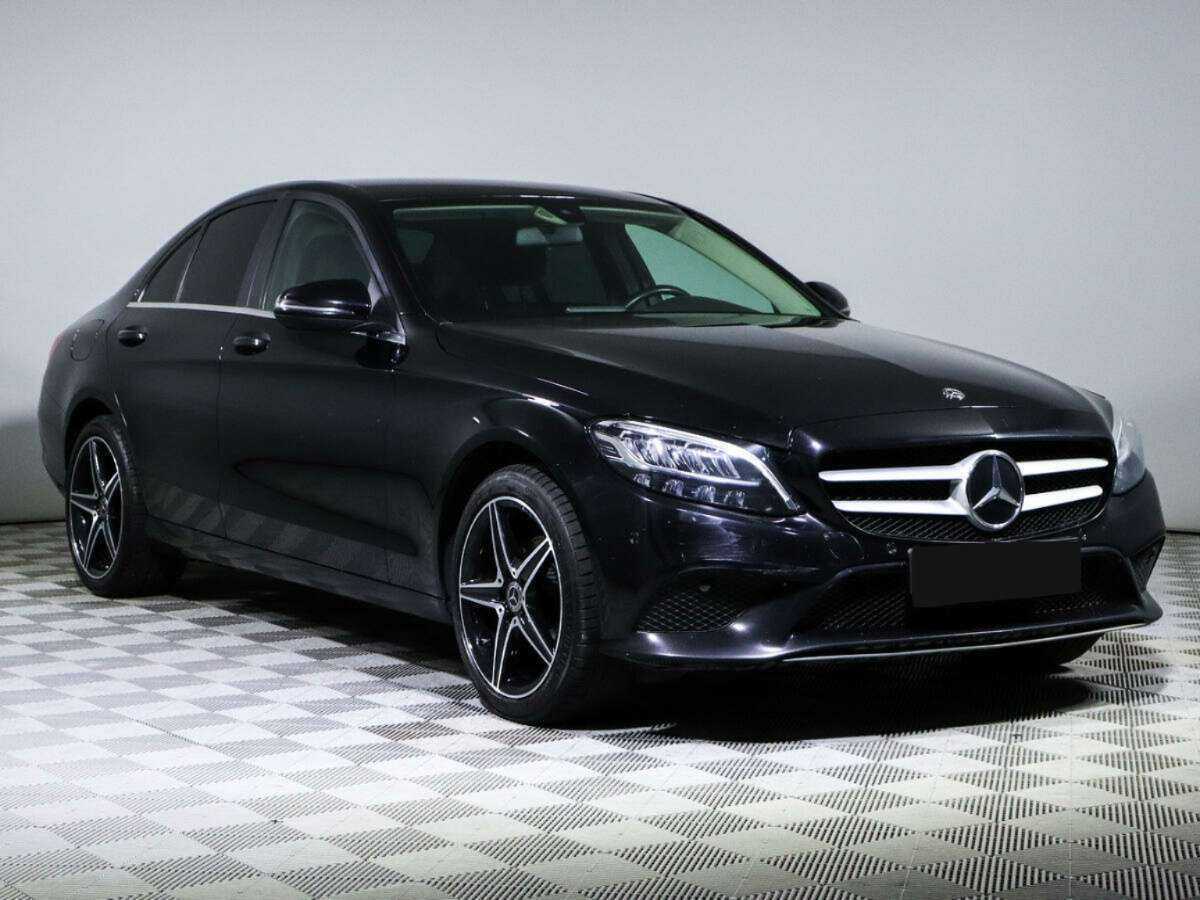 Mercedes-Benz C-Класс с пробегом — 2019 год. Фото: #2