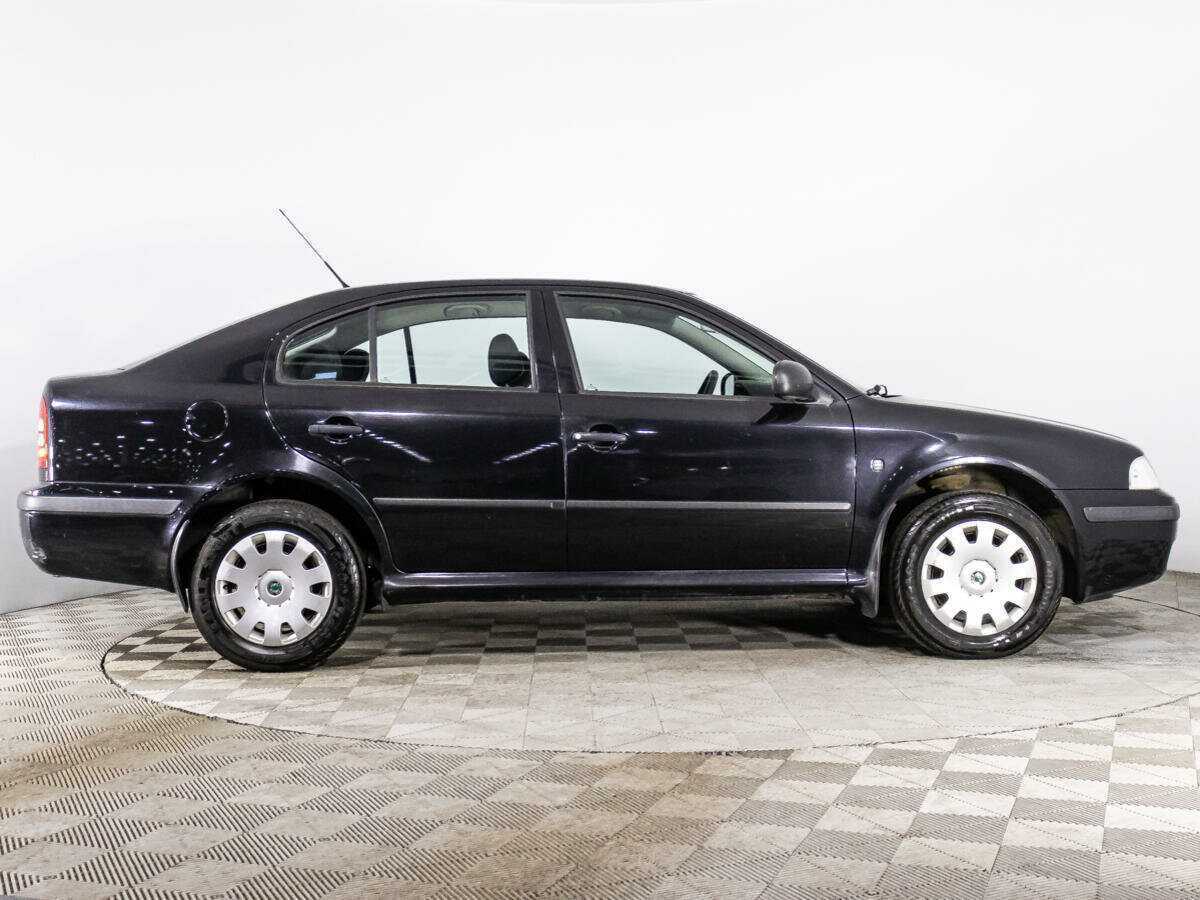 Skoda Octavia с пробегом — 2010 год. Фото: #3