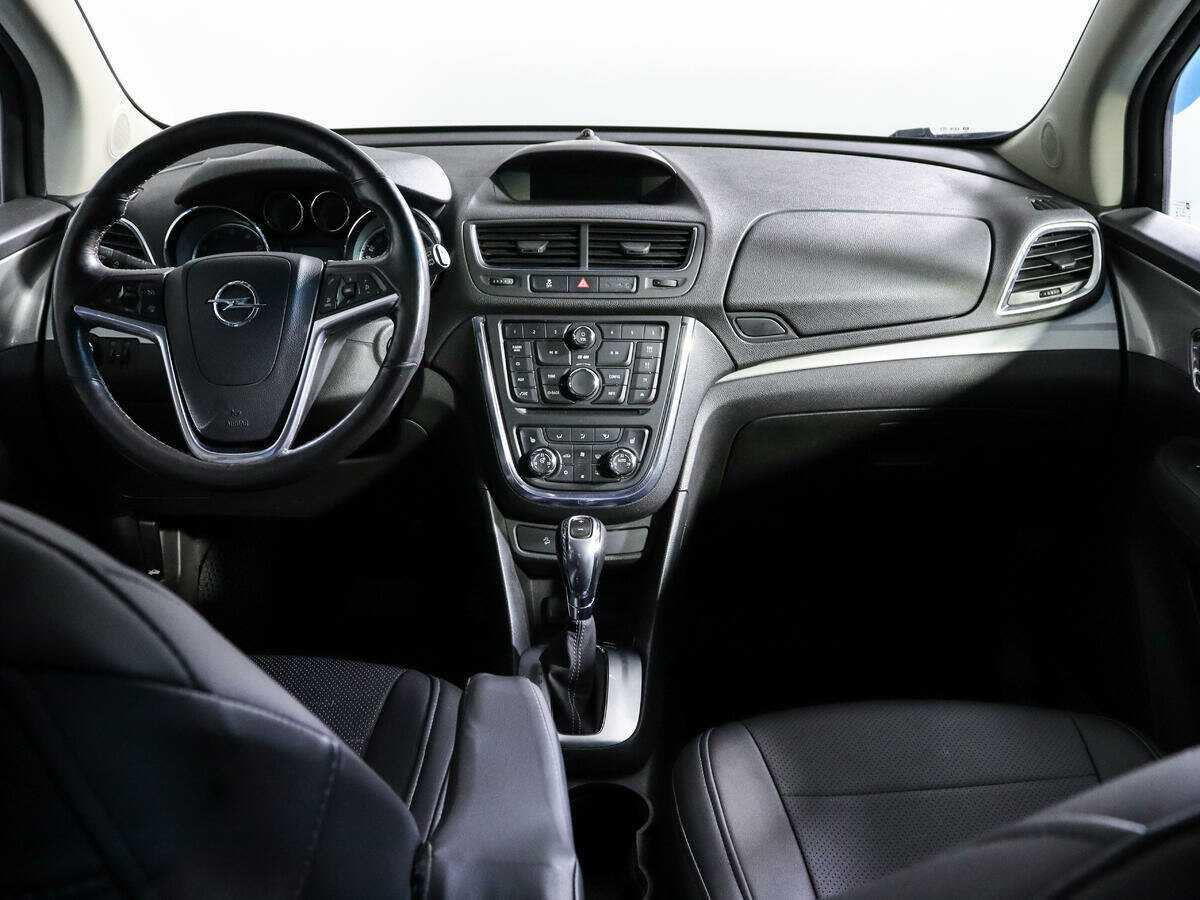 Opel Mokka с пробегом — 2012 год. Фото: #9
