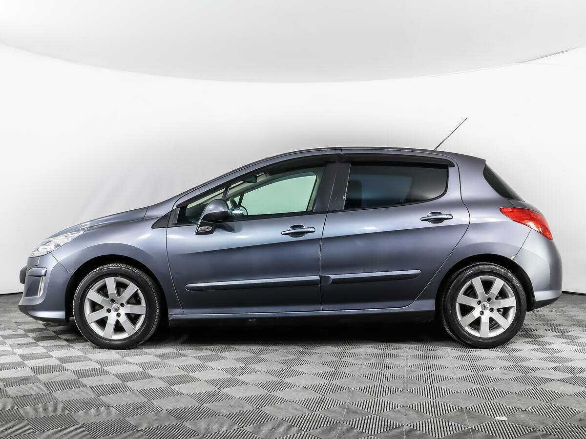 Peugeot 308 с пробегом — 2010 год. Фото: #7