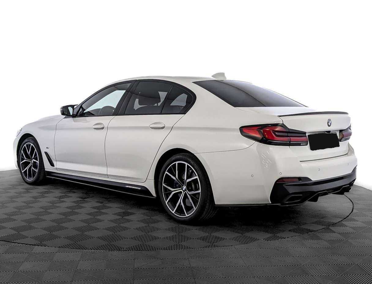 BMW 5 серии с пробегом — 2020 год. Фото: #6