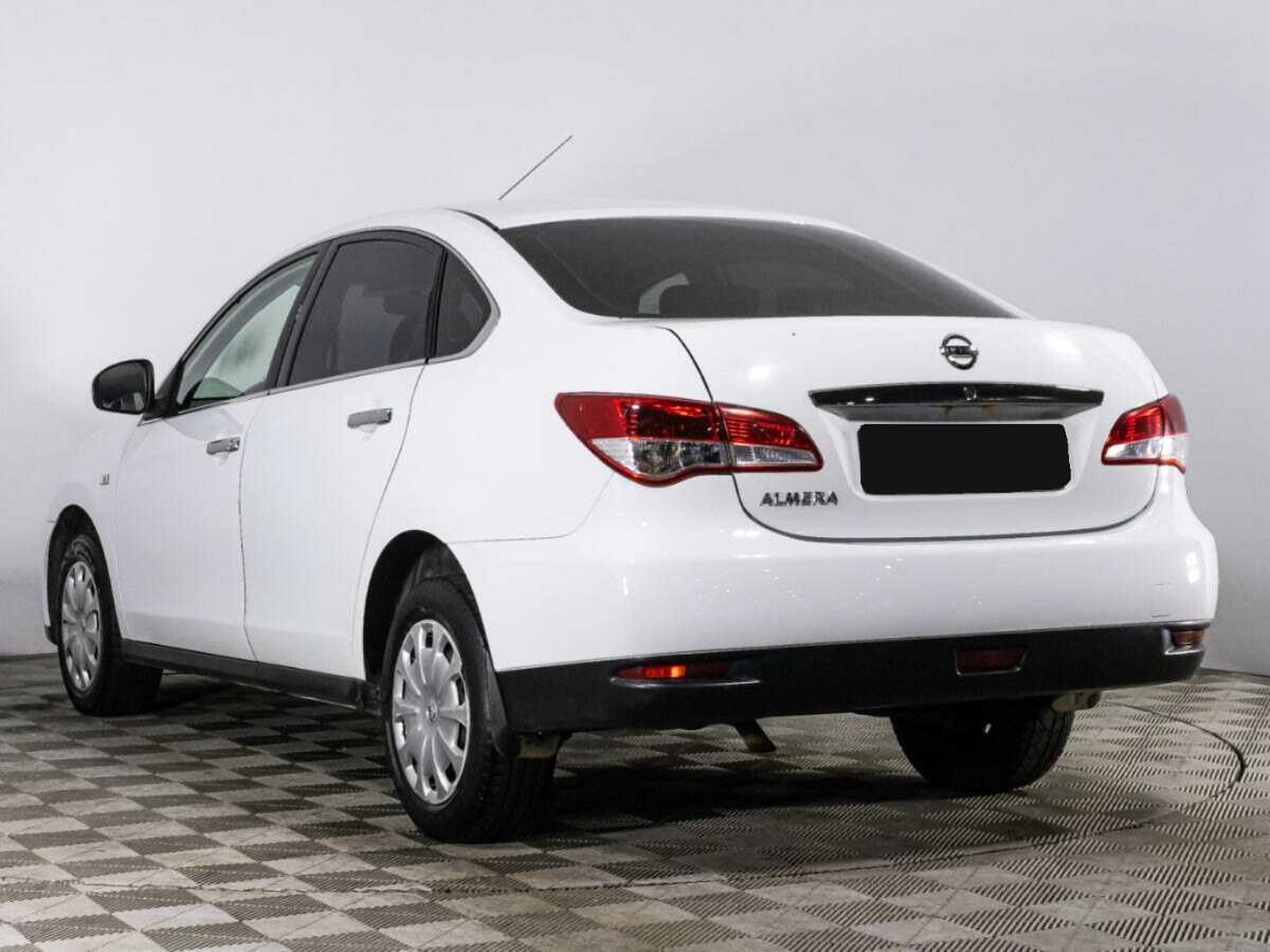 Nissan Almera с пробегом — 2014 год. Фото: #4