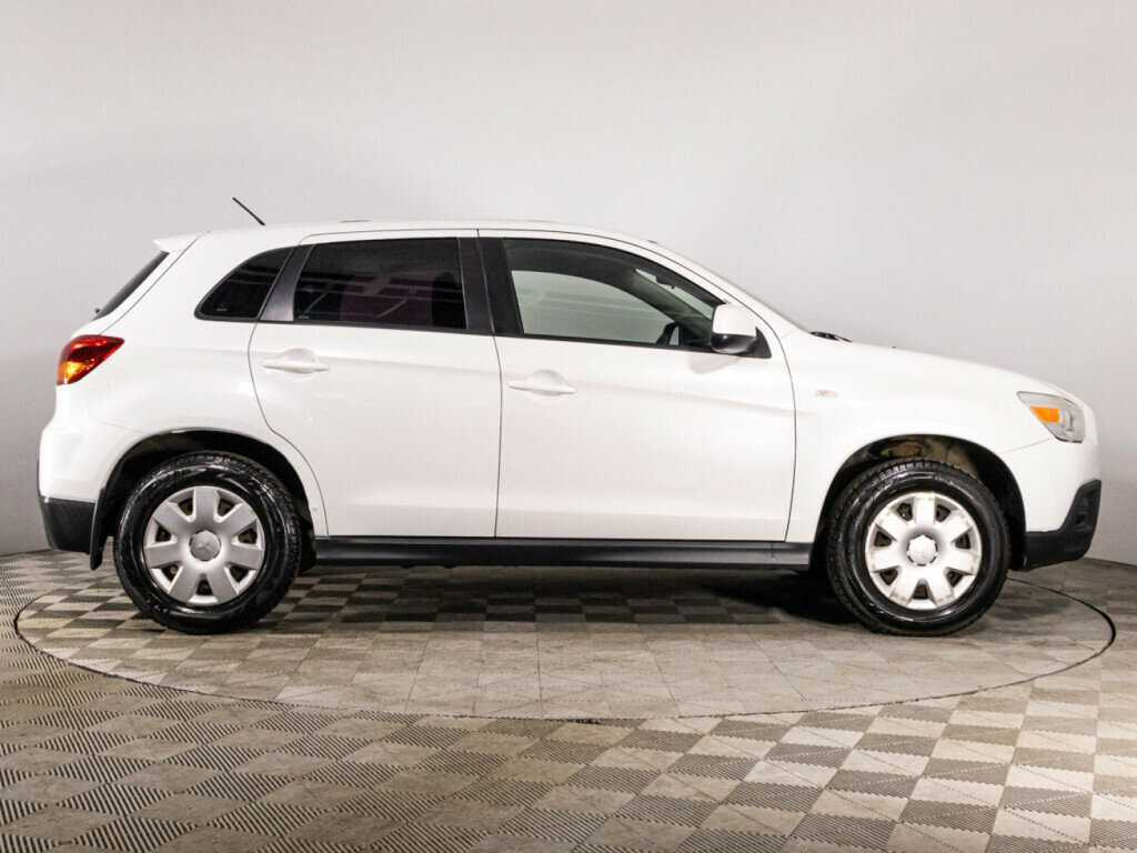 Mitsubishi ASX с пробегом — 2010 год. Фото: #3