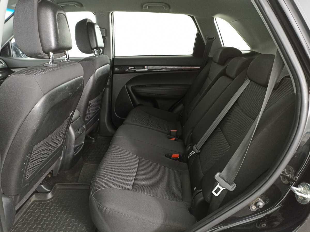 Kia Sorento с пробегом — 2018 год. Фото: #11