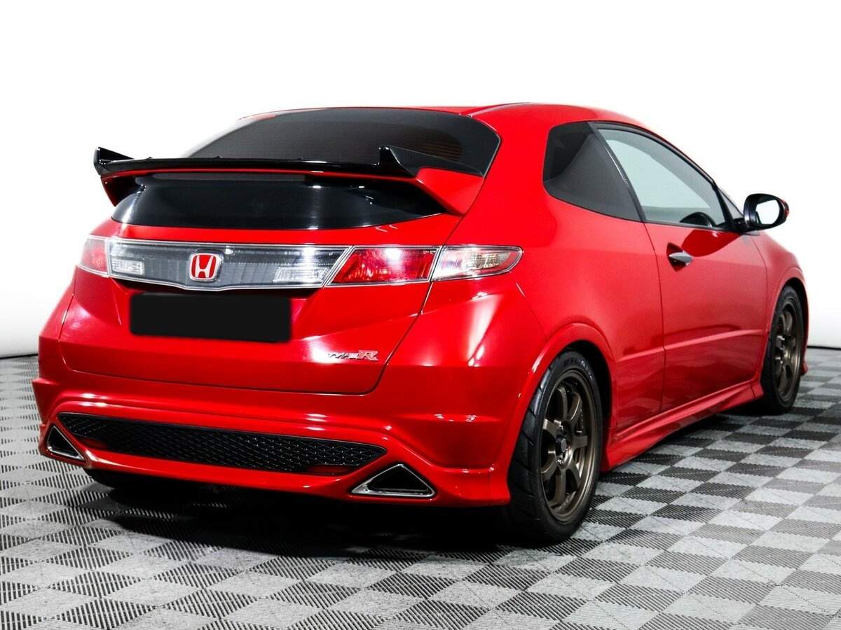 Honda Civic Type R с пробегом — 2007 год. Фото: #4