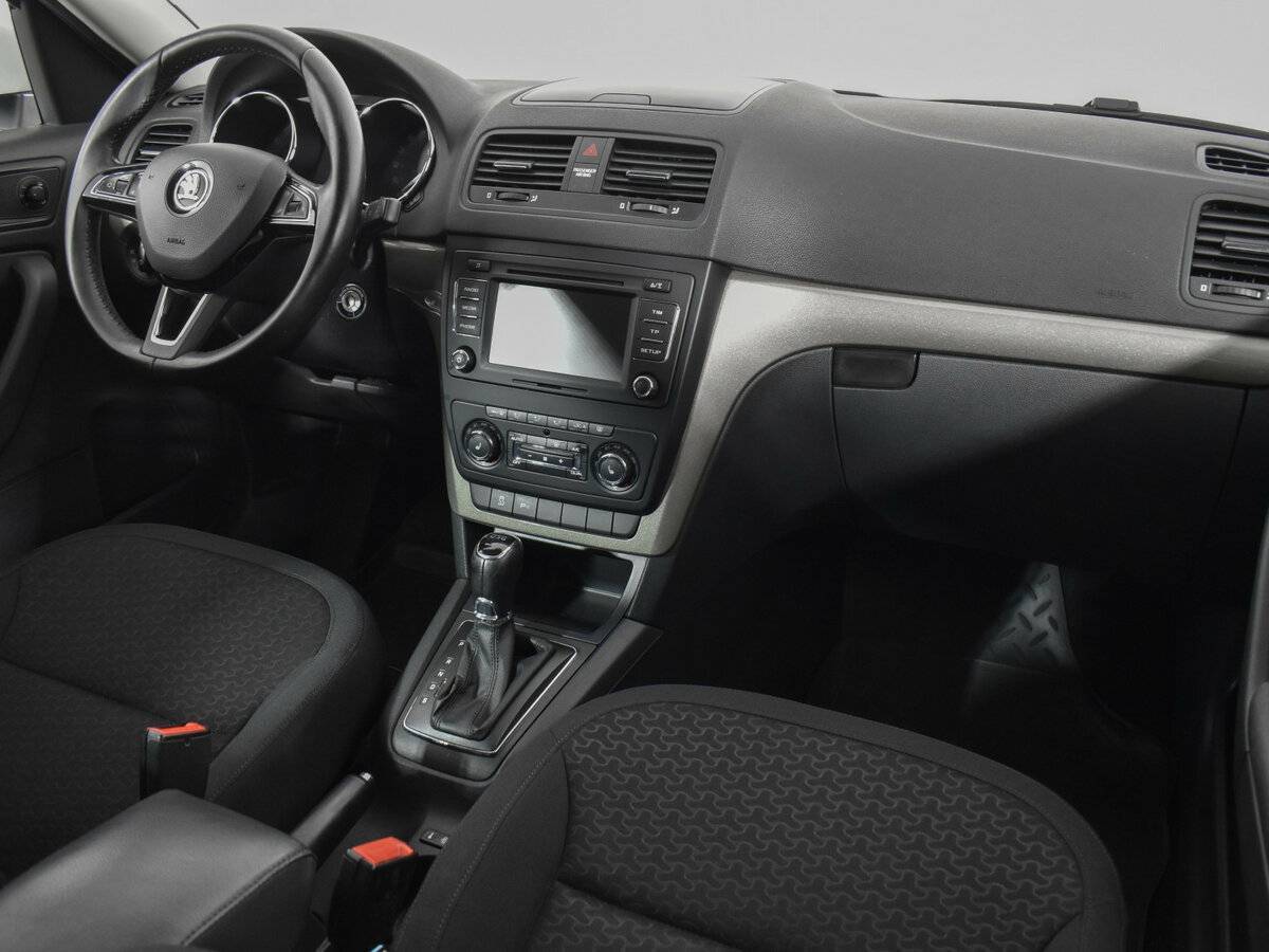Skoda Yeti с пробегом — 2014 год. Фото: #9