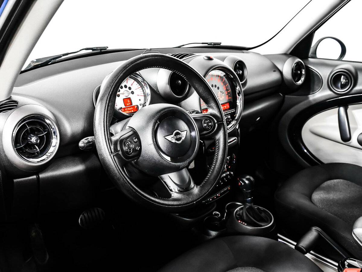 Mini Countryman с пробегом — 2012 год. Фото: #11